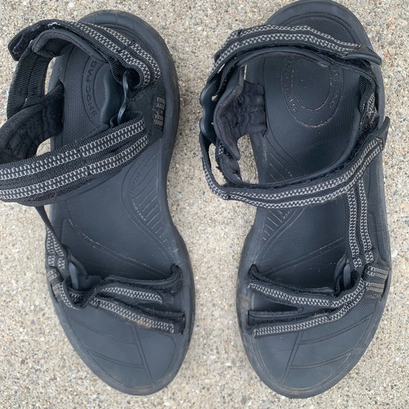Teva Terra Fi Lite Sandal Size 8 - Picture 2 of 9